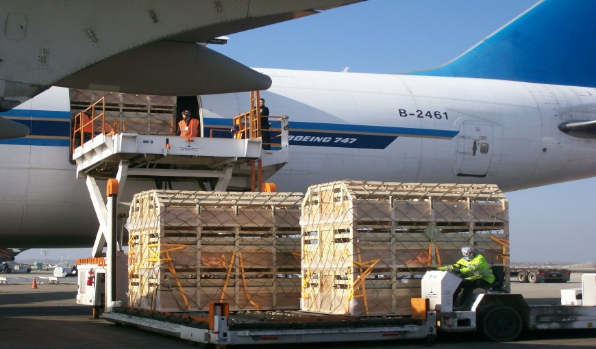 国营中瑞农场到泰国空运公司